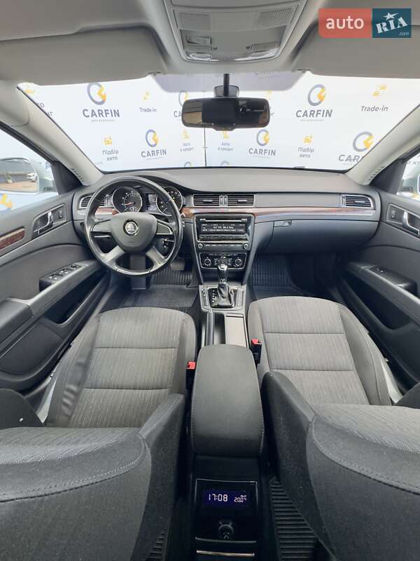 Лифтбек Skoda Superb 2014 в Киеве