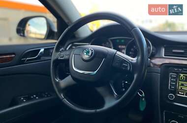 Универсал Skoda Superb 2010 в 