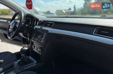 Універсал Skoda Superb 2013 в 