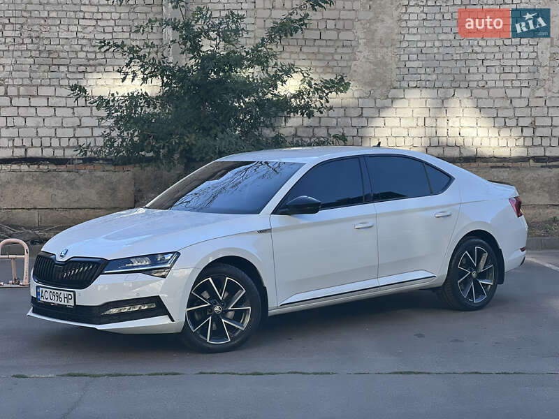 Лифтбек Skoda Superb 2022 в Одессе
