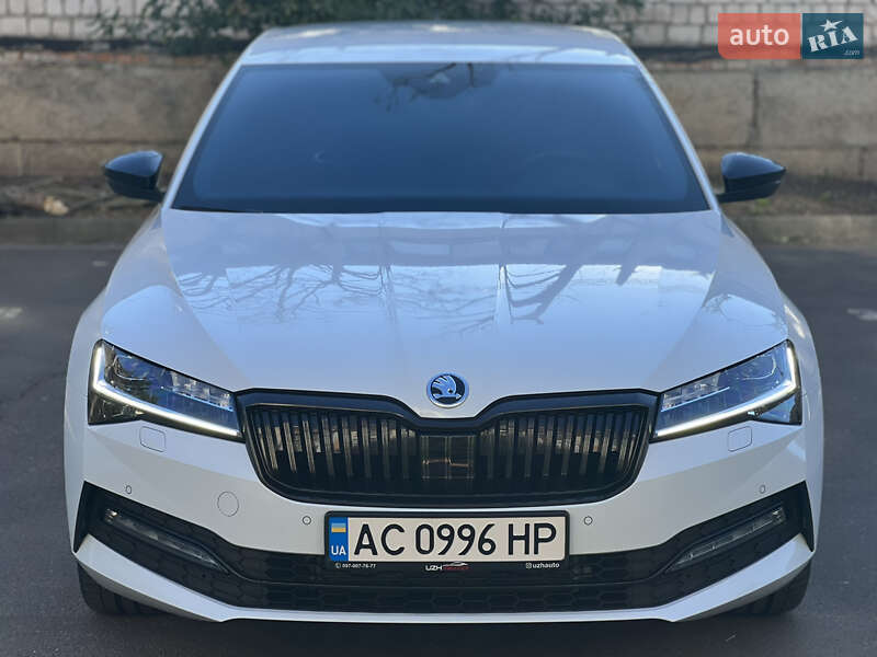 Лифтбек Skoda Superb 2022 в Одессе