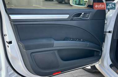 Лифтбек Skoda Superb 2012 в 