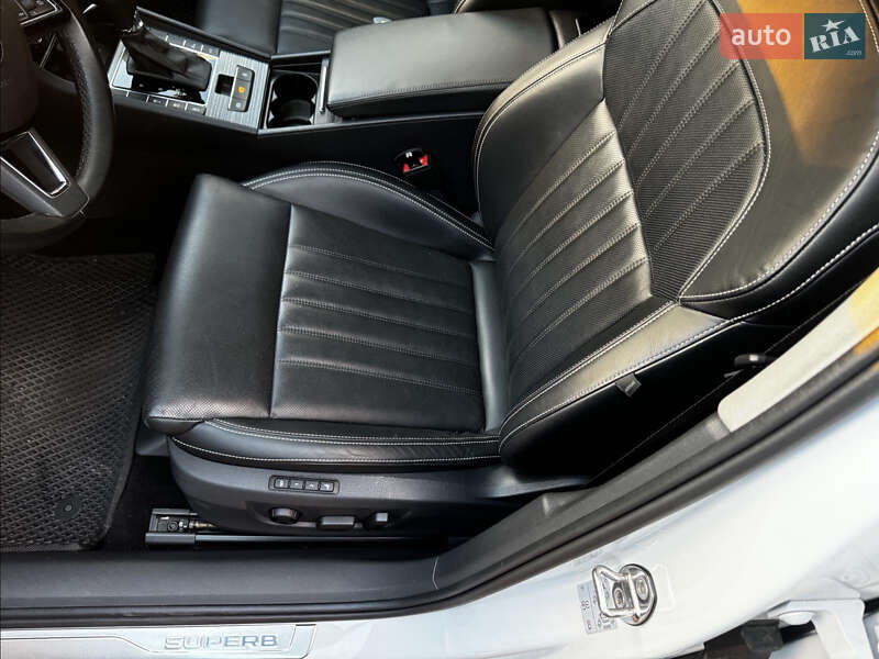 Лифтбек Skoda Superb 2019 в Виннице
