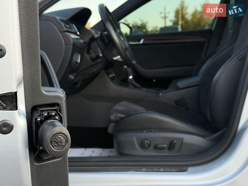 Универсал Skoda Superb 2021 в Луцке