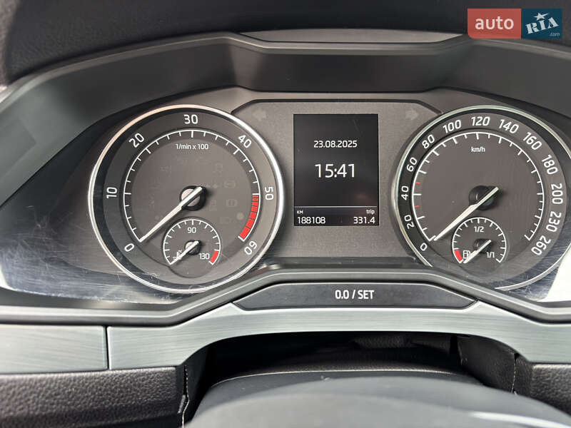 Универсал Skoda Superb 2019 в Ковеле
