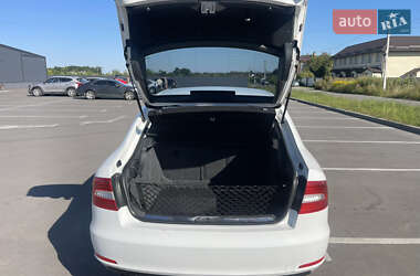 Лифтбек Skoda Superb 2013 в 