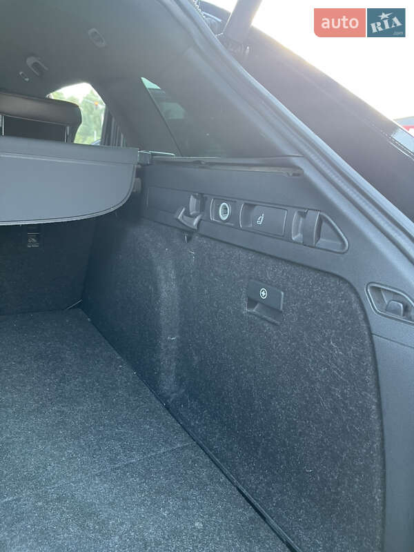 Универсал Skoda Superb 2015 в Ирпене