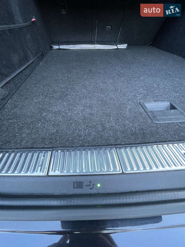 Универсал Skoda Superb 2015 в Ирпене