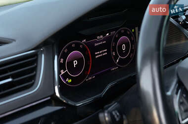 Лифтбек Skoda Superb 2016 в 
