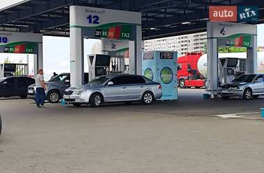 Лифтбек Skoda Superb 2010 в 