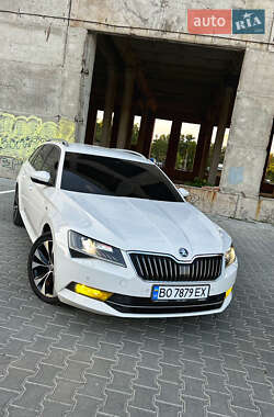 Универсал Skoda Superb 2019 в Тернополе