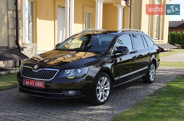 Универсал Skoda Superb 2014 в 