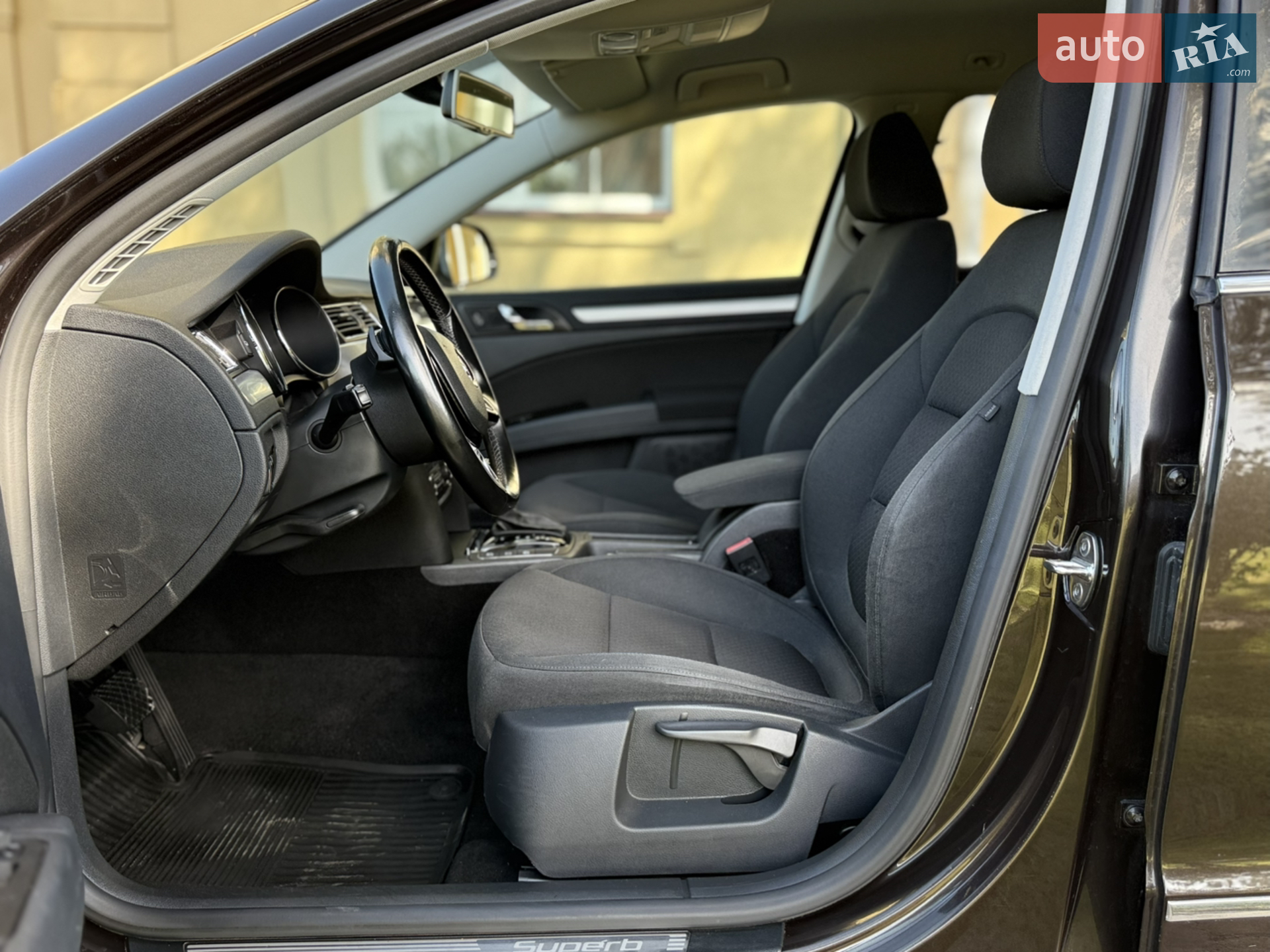 2014 Skoda Superb - мініатюра 49