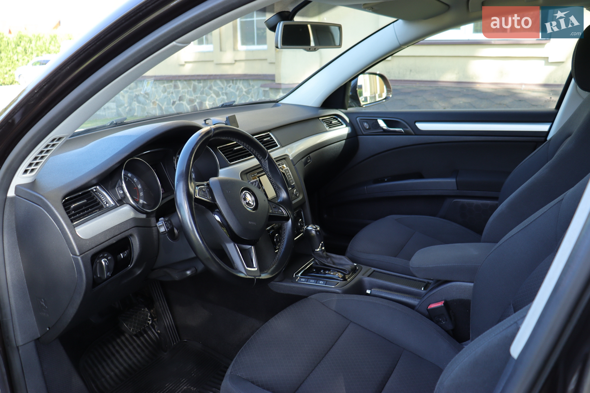2014 Skoda Superb - мініатюра 85