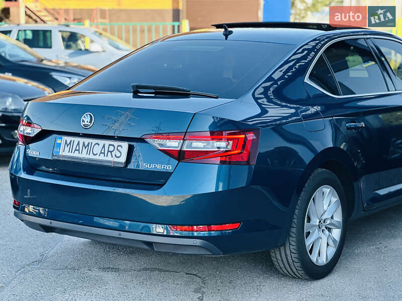 Лифтбек Skoda Superb 2018 в Харькове