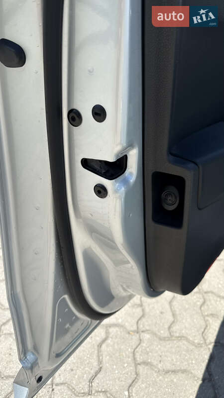 Универсал Skoda Superb 2017 в Луцке