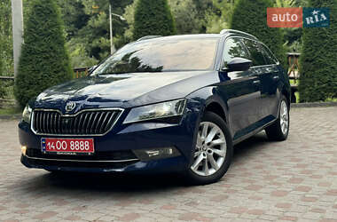 Универсал Skoda Superb 2018 в 
