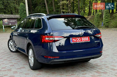 Универсал Skoda Superb 2018 в 