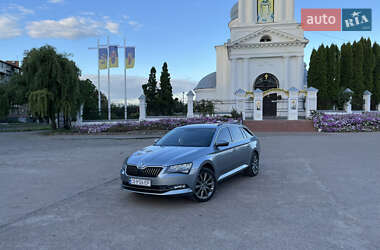 Універсал Skoda Superb 2016 в Ніжині