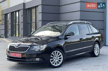 Универсал Skoda Superb 2014 в 