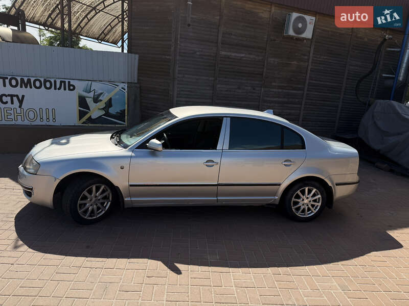 Лифтбек Skoda Superb 2005 в Белой Церкви