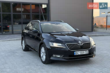 Универсал Skoda Superb 2018 в 
