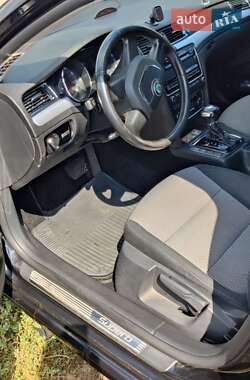Лифтбек Skoda Superb 2010 в 