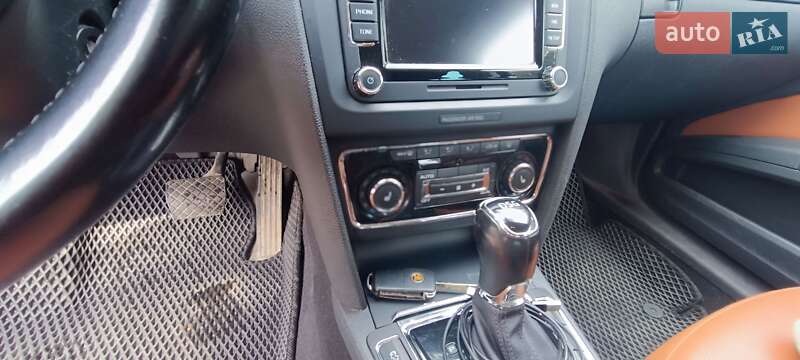 Універсал Skoda Superb 2014 в Бурштині