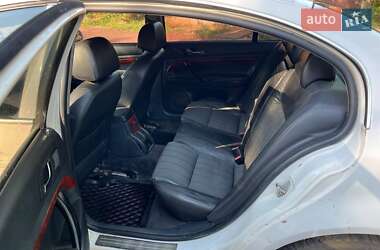 Лифтбек Skoda Superb 2002 в 