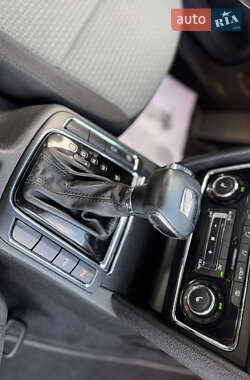 Лифтбек Skoda Superb 2010 в 