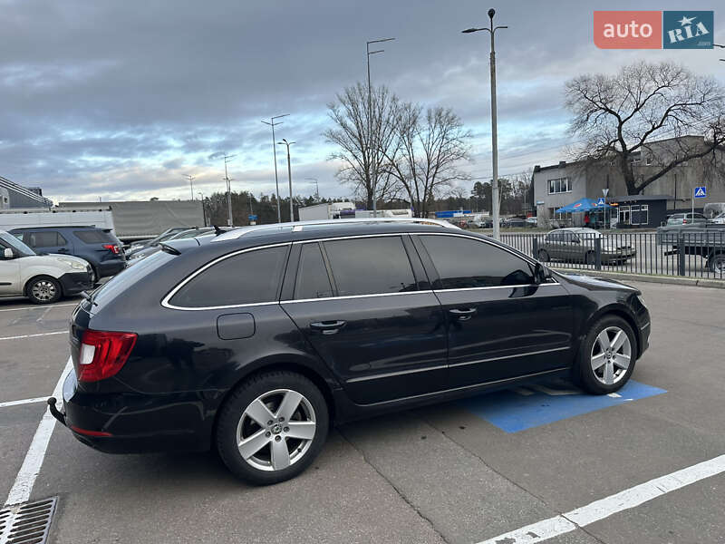 Универсал Skoda Superb 2010 в Киеве