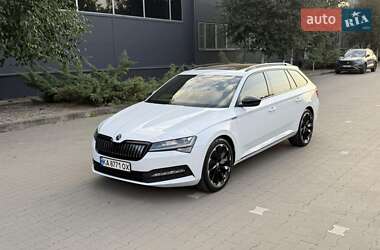 Универсал Skoda Superb 2020 в 