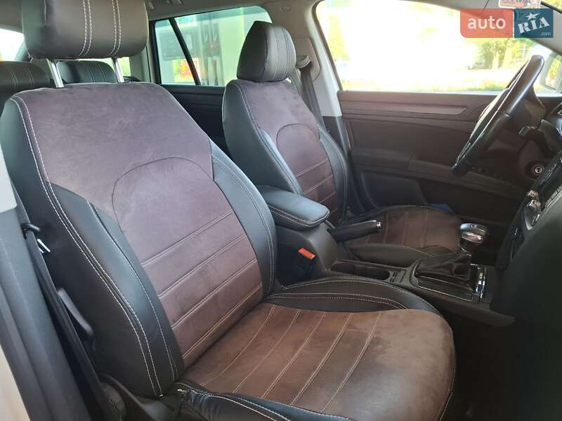 Универсал Skoda Superb 2011 в Николаеве
