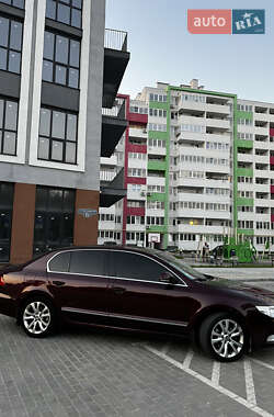 Лифтбек Skoda Superb 2008 в 