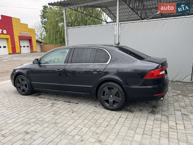 Лифтбек Skoda Superb 2014 в Кривом Озере
