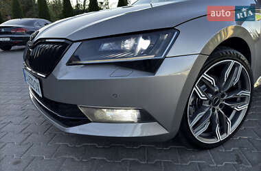 Лифтбек Skoda Superb 2018 в 