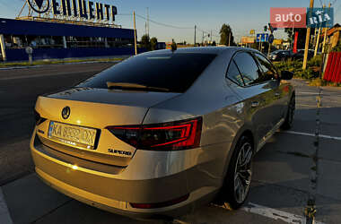 Лифтбек Skoda Superb 2018 в 