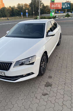 Лифтбек Skoda Superb 2018 в 