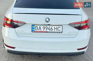 Лифтбек Skoda Superb 2018 в 