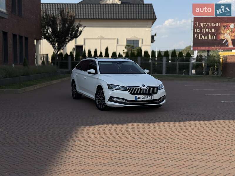 Универсал Skoda Superb 2020 в Мукачево
