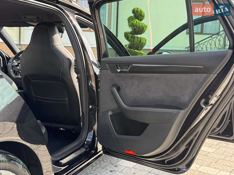 Универсал Skoda Superb 2020 в Дрогобыче