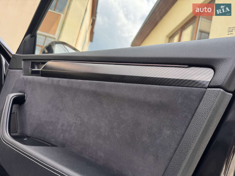 Универсал Skoda Superb 2020 в Дрогобыче