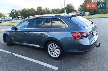 Универсал Skoda Superb 2019 в 