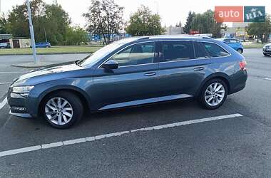 Универсал Skoda Superb 2019 в 