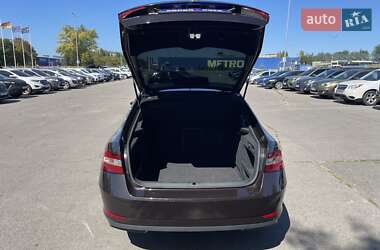 Лифтбек Skoda Superb 2018 в 