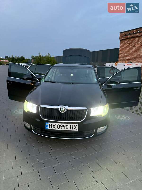 Лифтбек Skoda Superb 2008 в Хмельницком