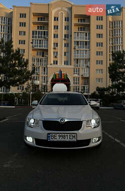 Универсал Skoda Superb 2012 в Николаеве