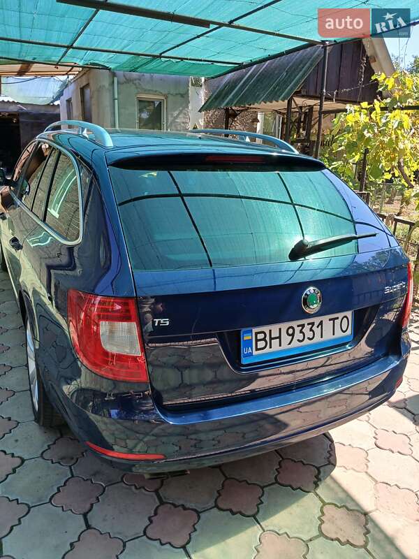 Универсал Skoda Superb 2011 в Одессе