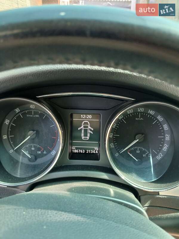 Универсал Skoda Superb 2011 в Одессе