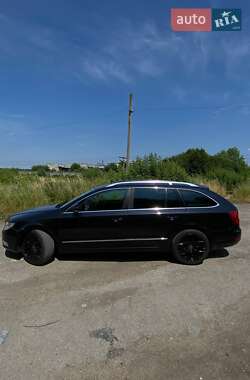 Универсал Skoda Superb 2012 в 